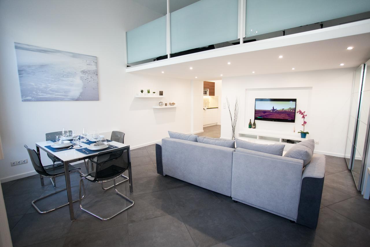 Stylish Loft With Balcony Apartamento Budapest
